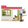 SCHLEICH Farm World Pet Hotel Toy Playset, 3 to 8 Years, Multi-colour (42607)